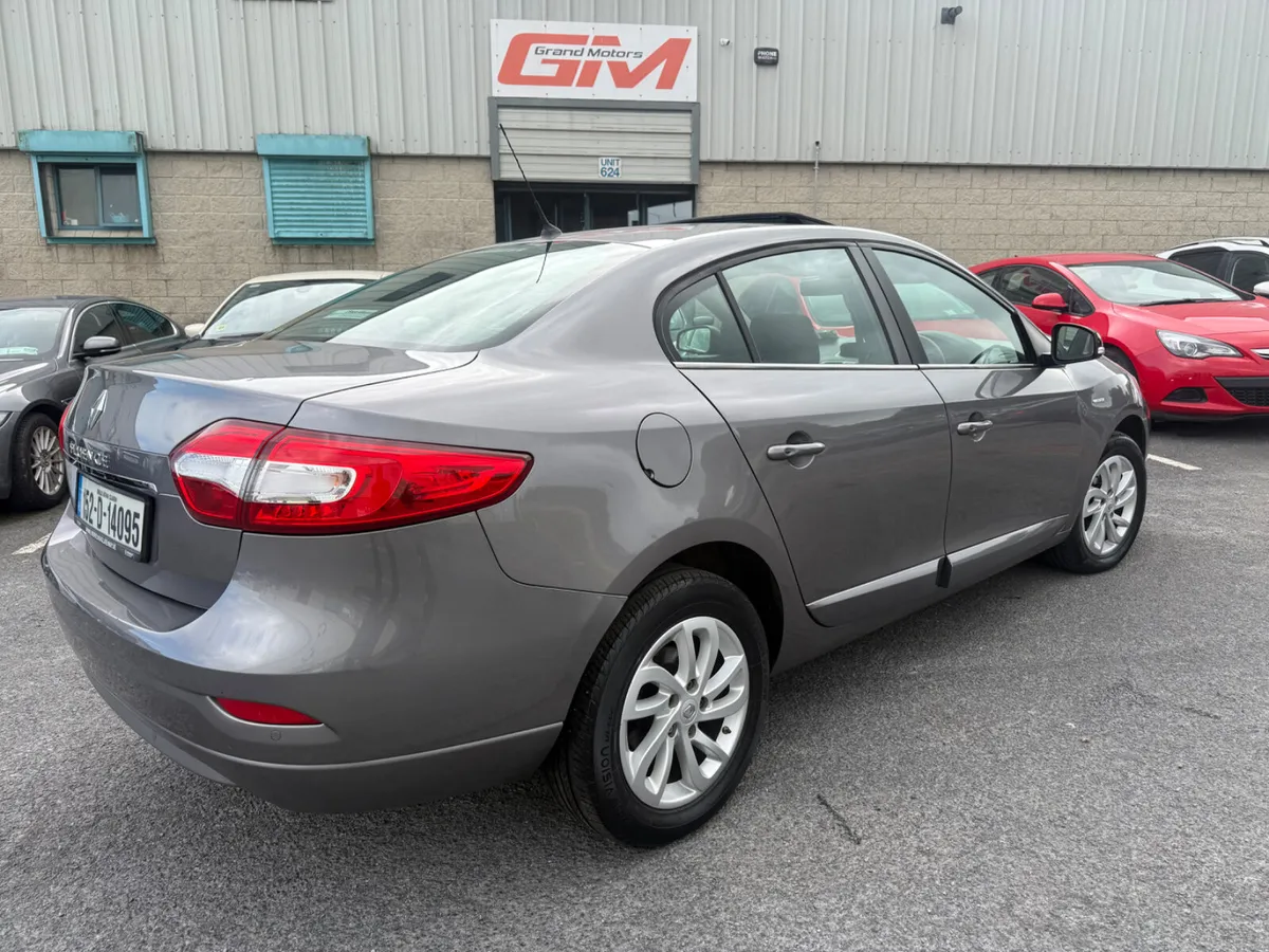 2015 Renault Fluence 1.5 Diesel limited Ed - Image 4