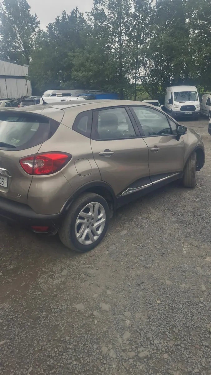 Renault Captur 2016 - Image 4