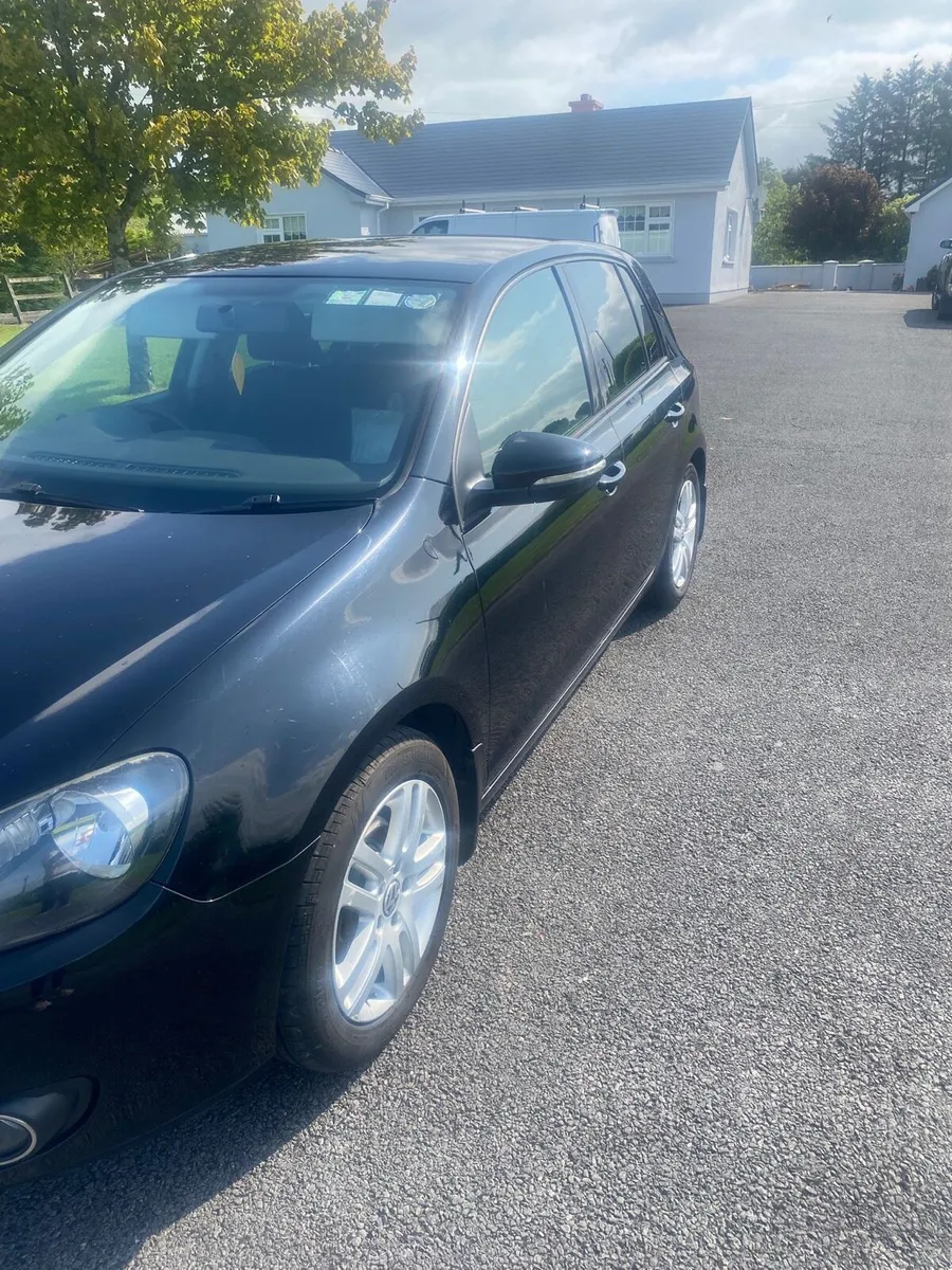 Car - Image 1