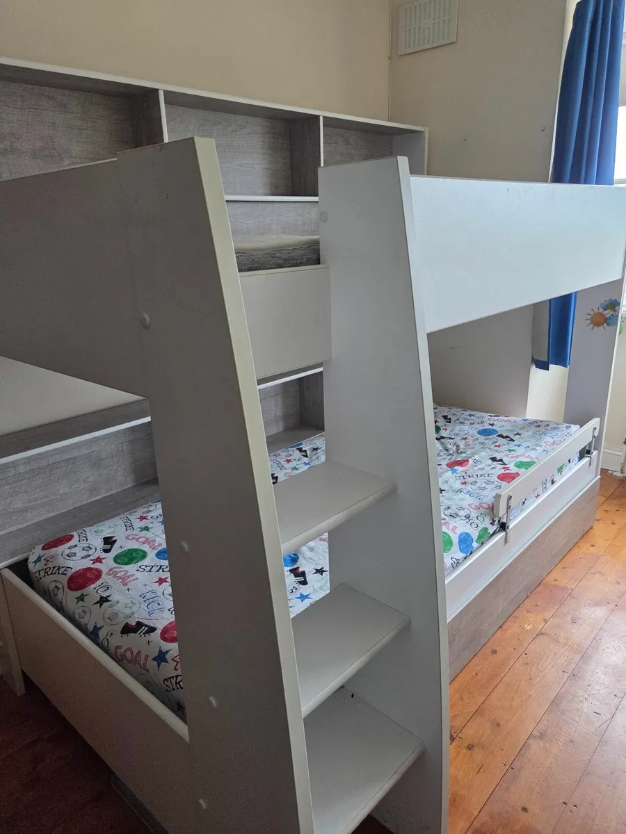 Bunk bed - Image 2