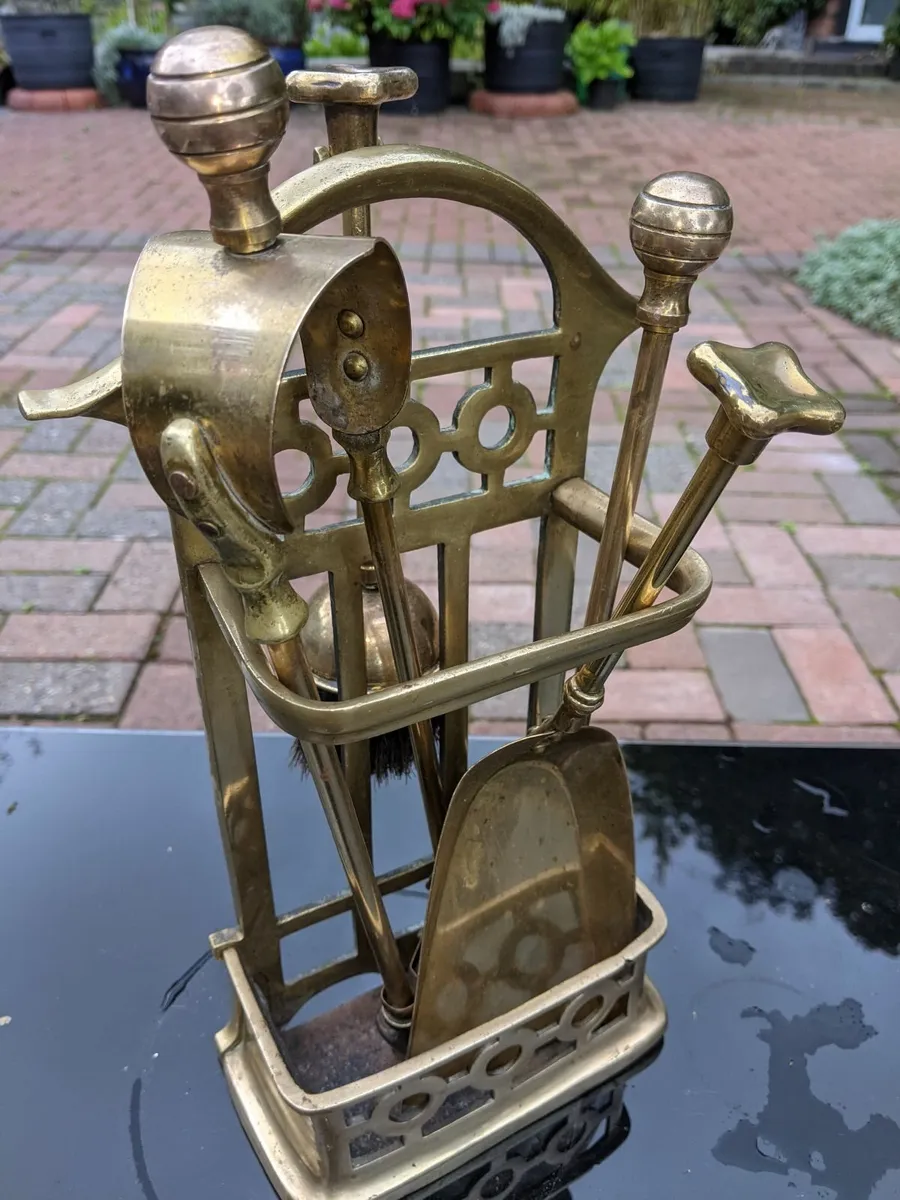 Vintage Brass Fireplace Companion set - Image 1