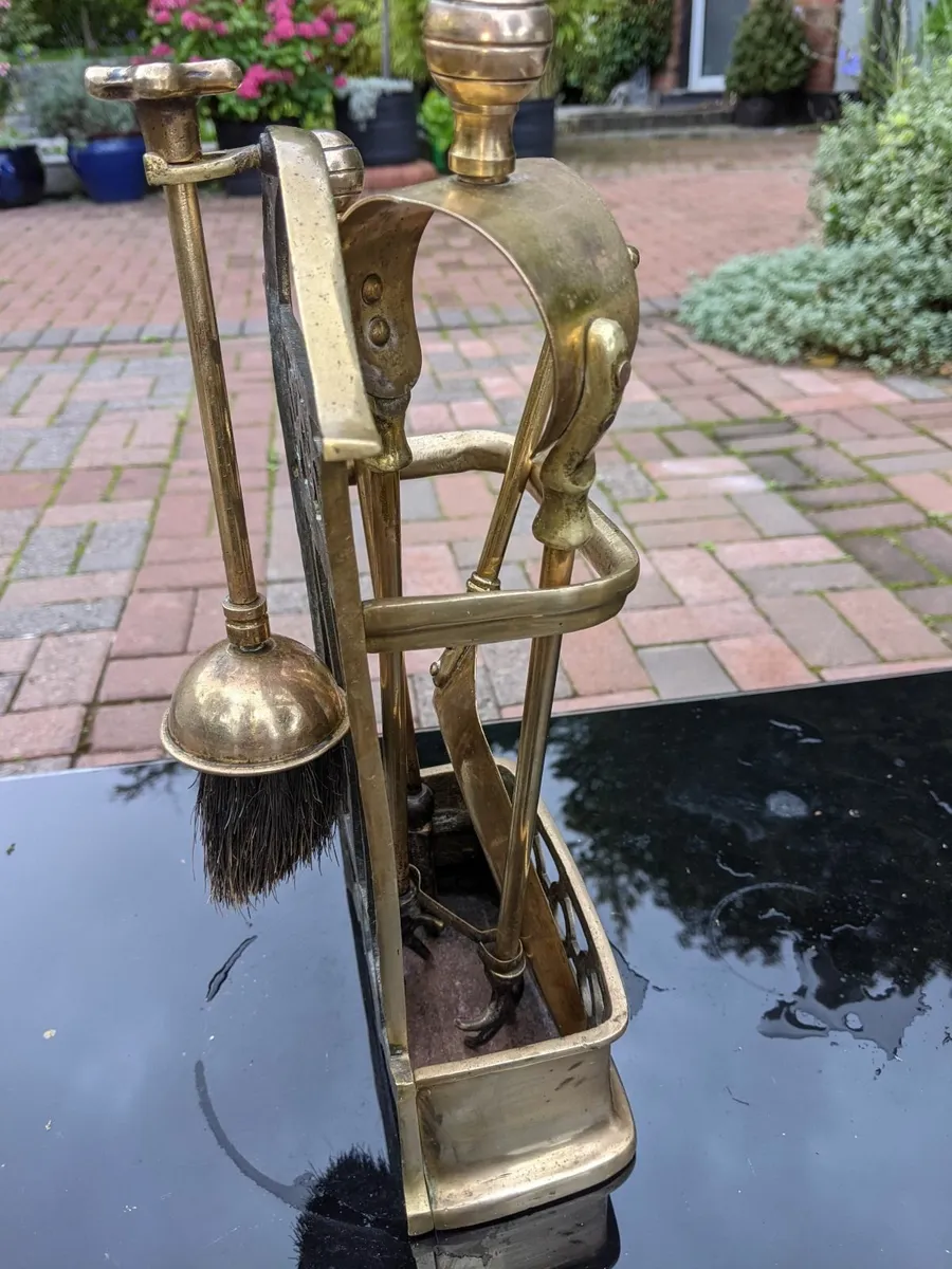 Vintage Brass Fireplace Companion set - Image 4