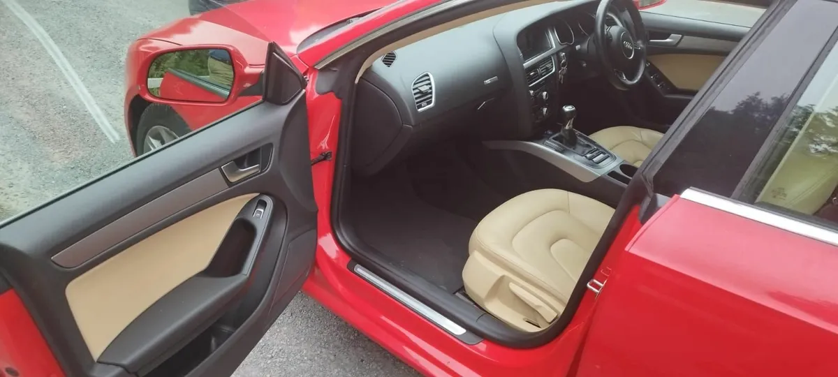 Audi A5 2014 - Image 2