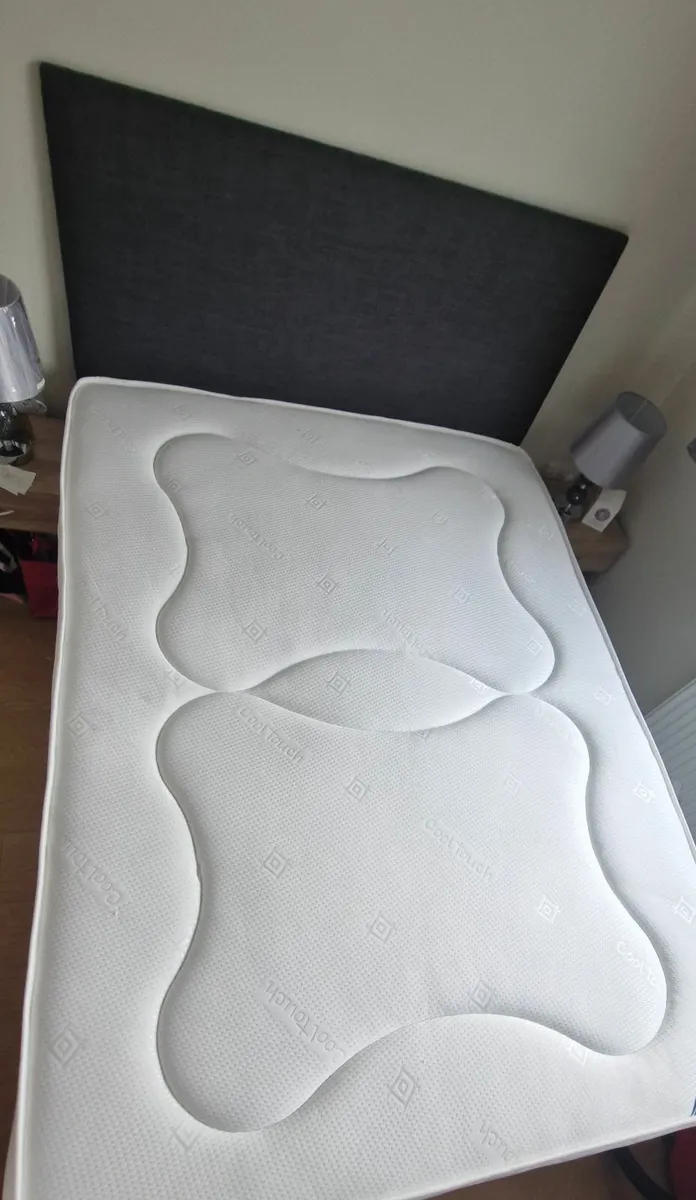 Double Bed - Image 2