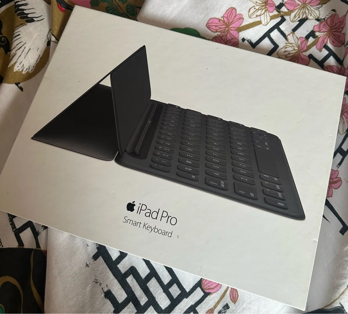 Apple Keyboard