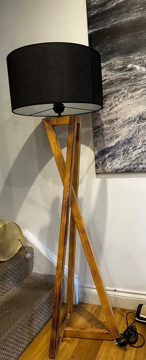 Tripod Floor Lamp - Image 4