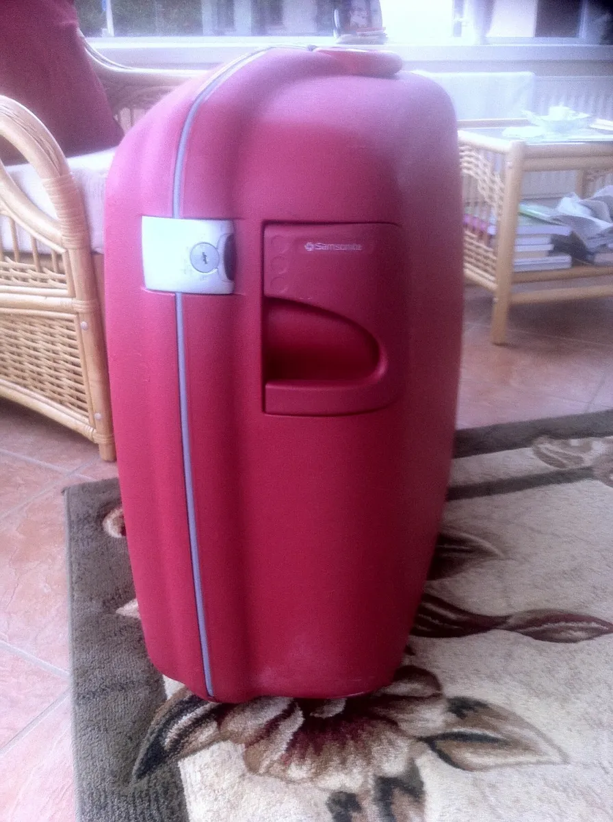 Samsonite Suit cases - Image 1