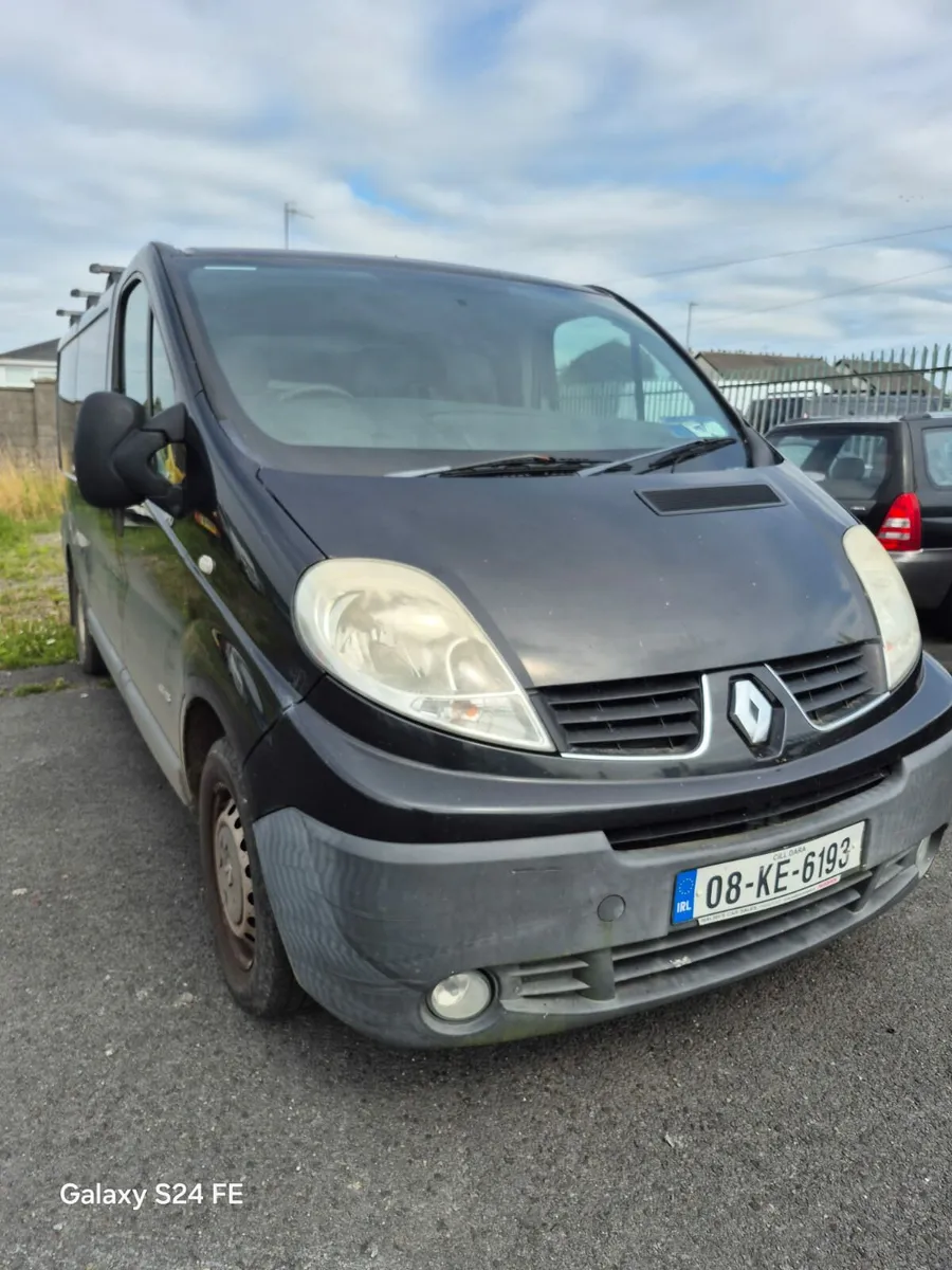 Renault traffic - Image 2