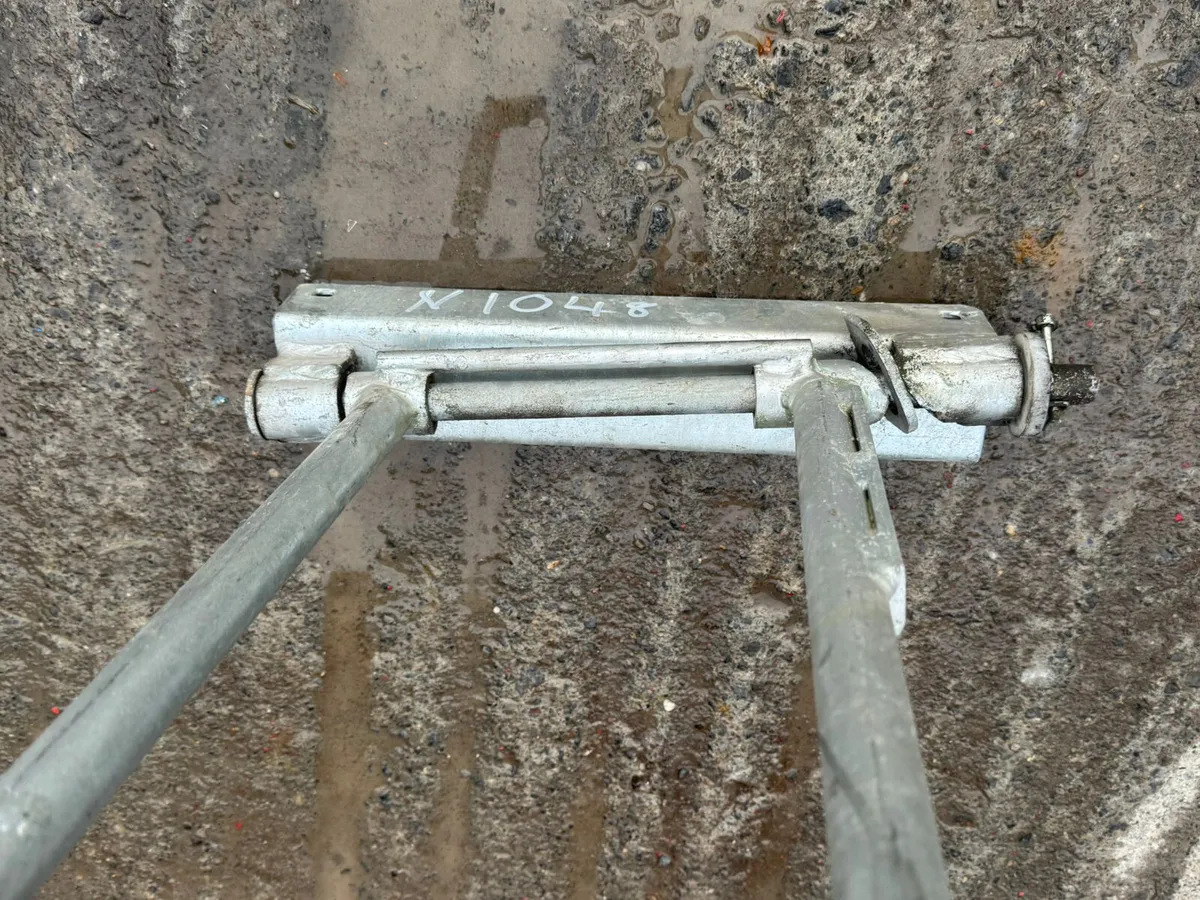 Lely One Way Gate - Image 2