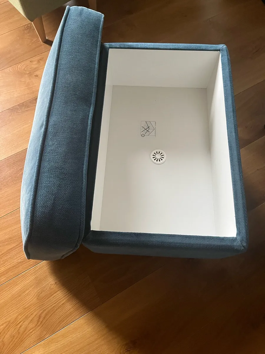 IKEA Strandmon Chair and footstool - Image 4