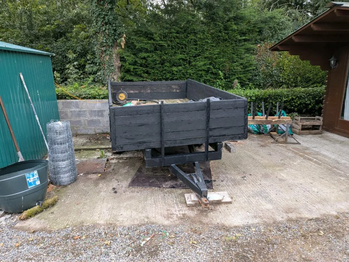 Trailer