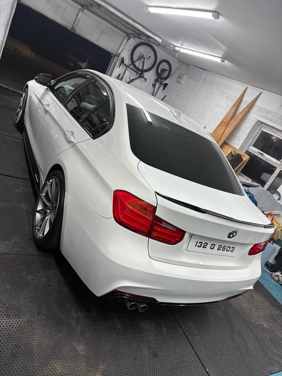 BMW F30 - Image 4