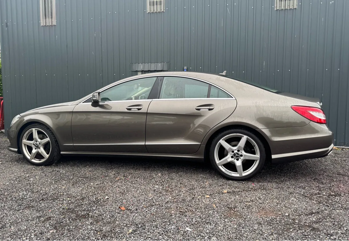 2014 Mercedes CLS - Image 2