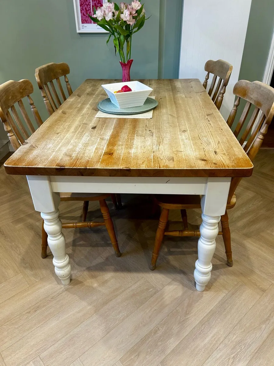 Kitchen Table & Chairs - Image 1