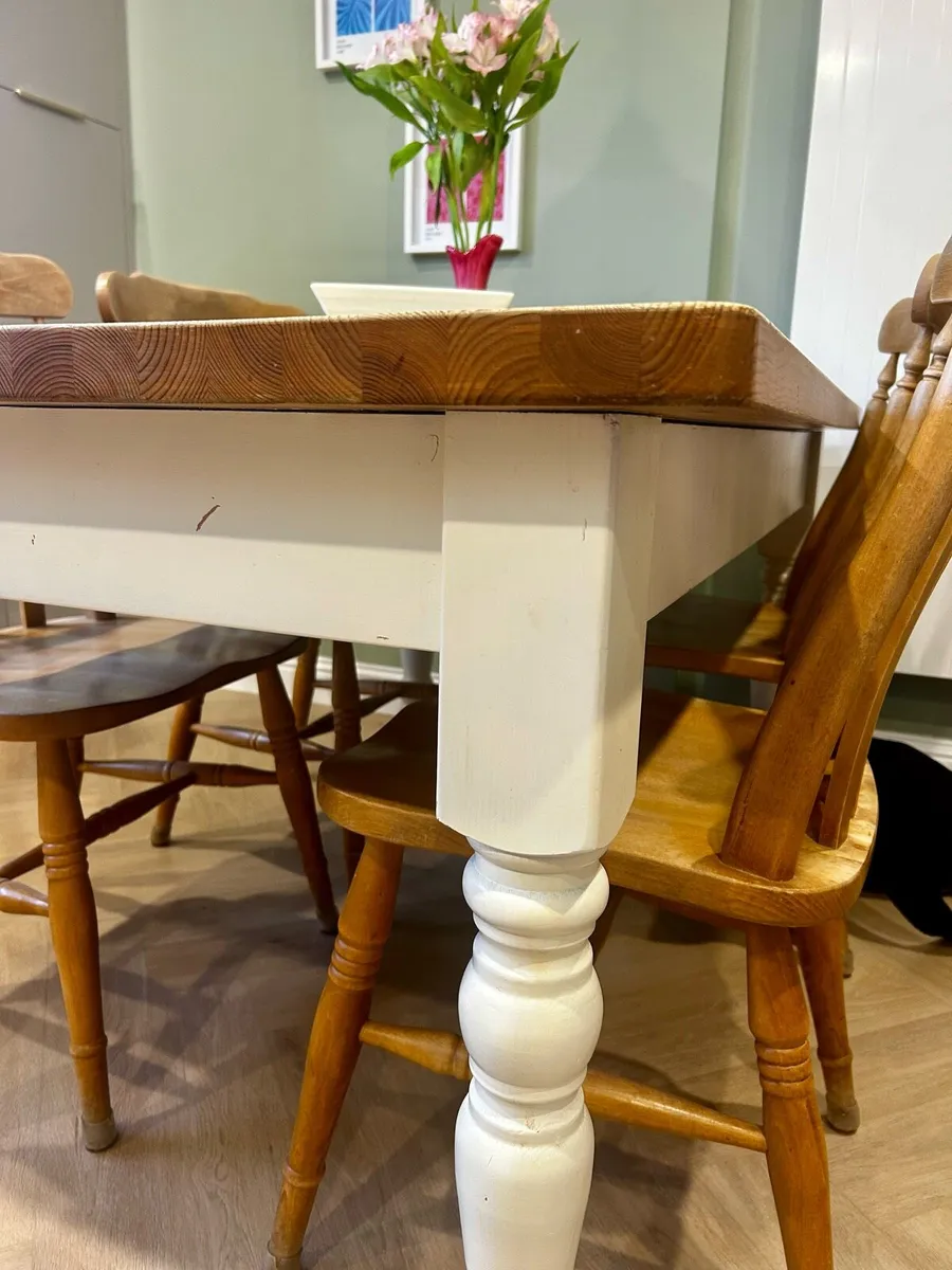 Kitchen Table & Chairs - Image 3