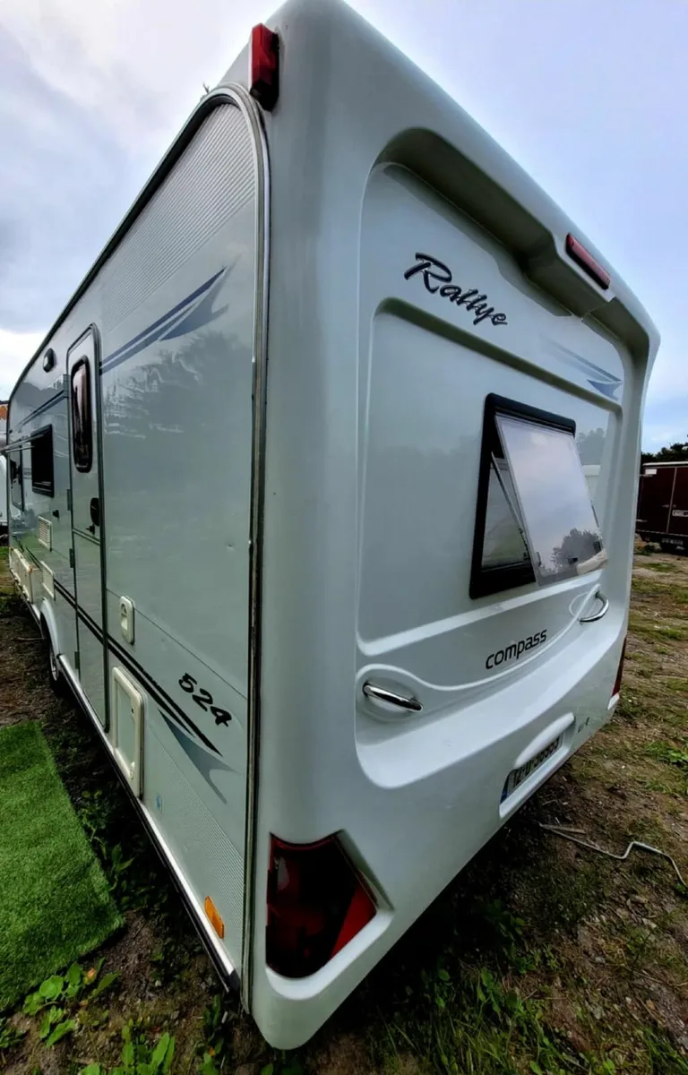 Caravan - Image 3