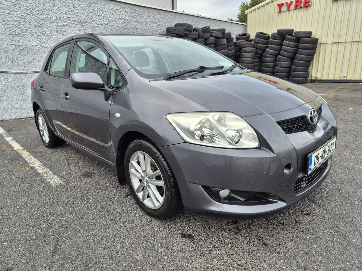 Toyota Auris 2008 Mint Condition - Image 3