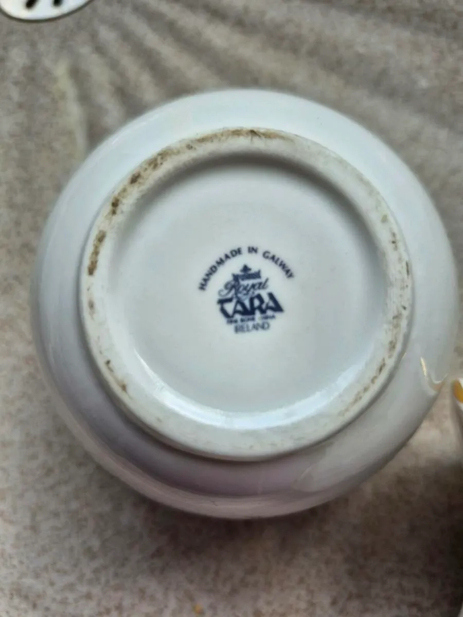 Royal tara jug and Sugar bowl - Image 2