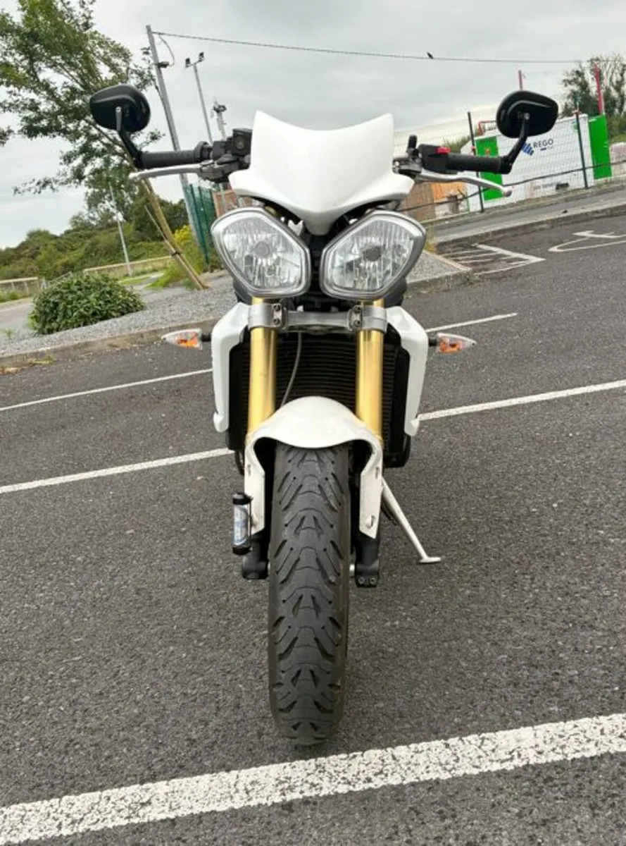 Triumph Street Triple 675 (swap) - Image 1
