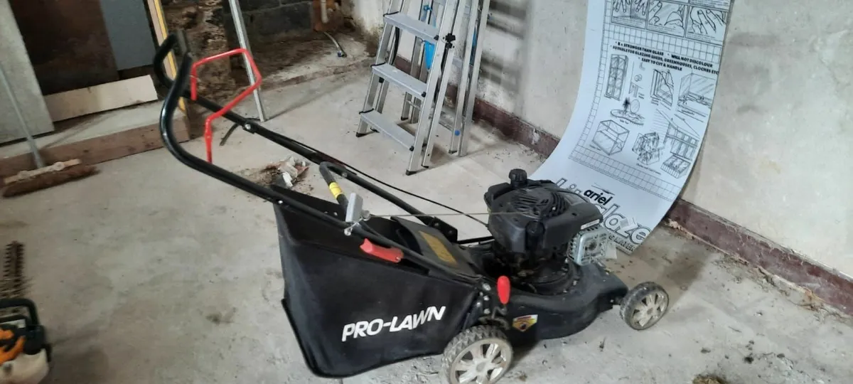 Push lawn mower - Image 2