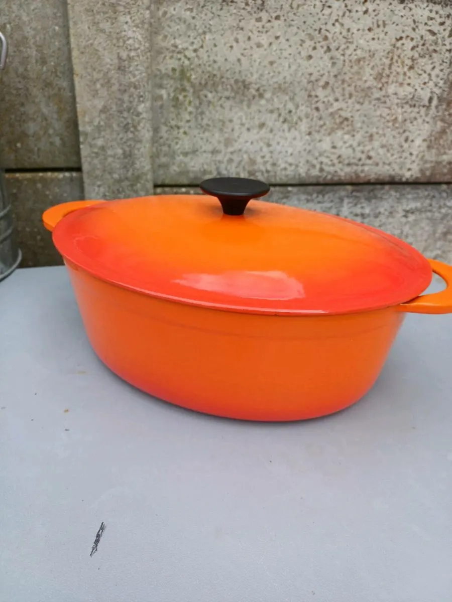 Vintage French Cast-iron Casserole Dish - Image 3