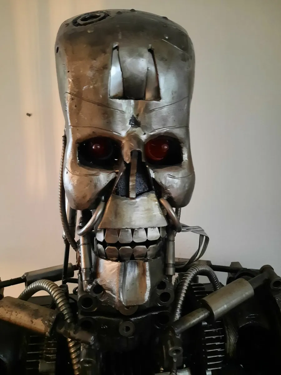 'TERMINATOR'  ART PIECE,  7 FEET TALL. - Image 1