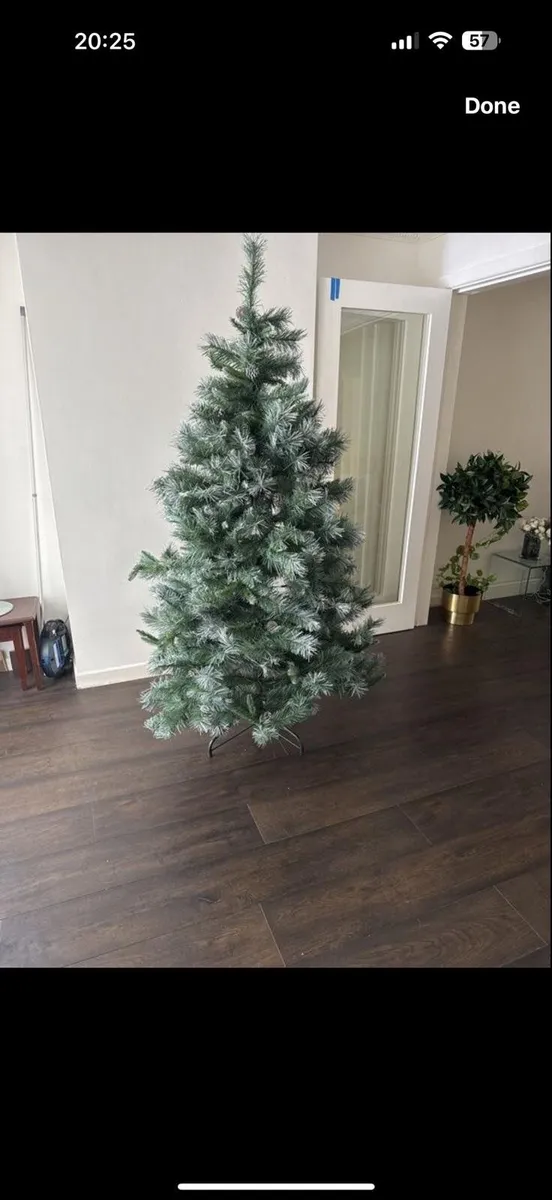 Christmas tree - Image 3