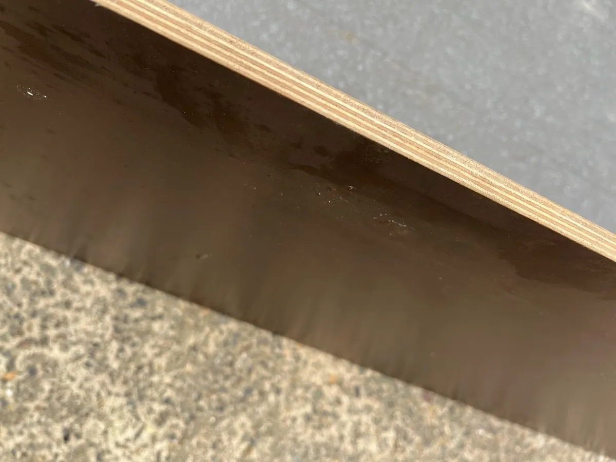 Renault trafic crew van floor - Image 2