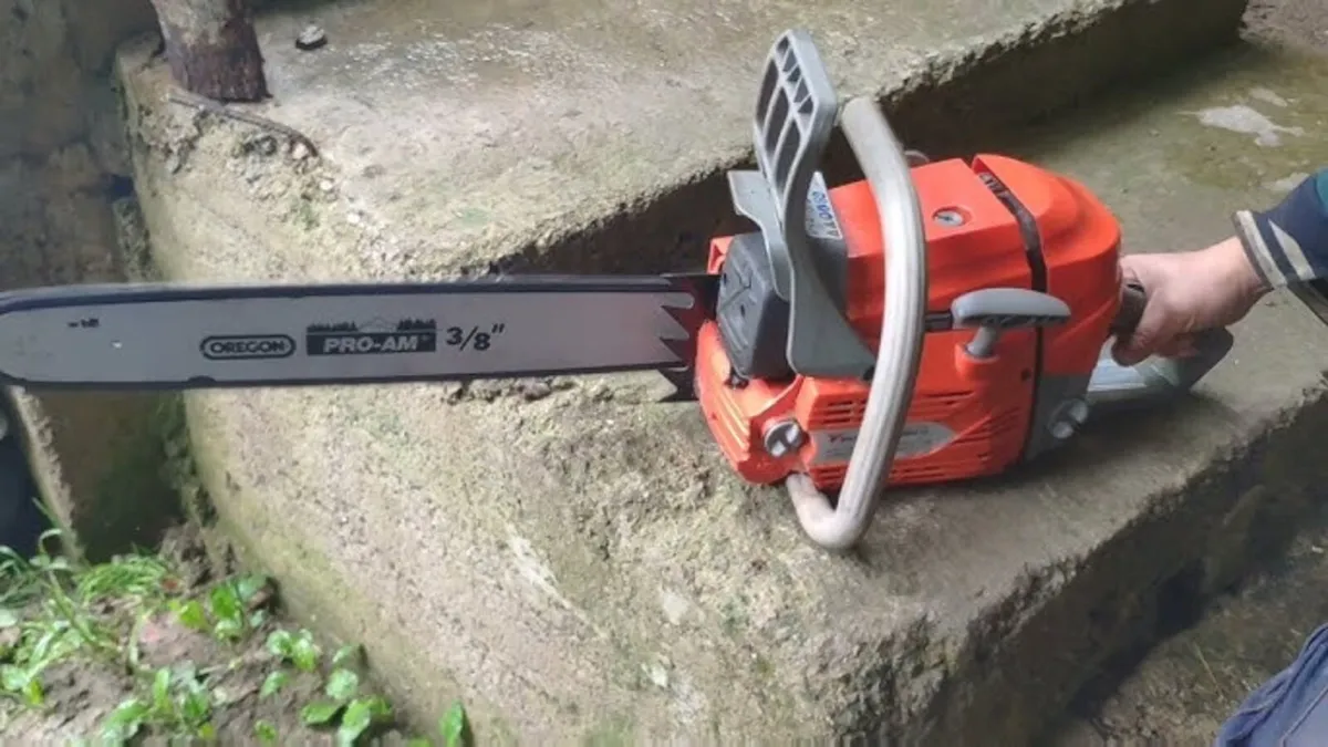 Zomax chainsaw 62cc
