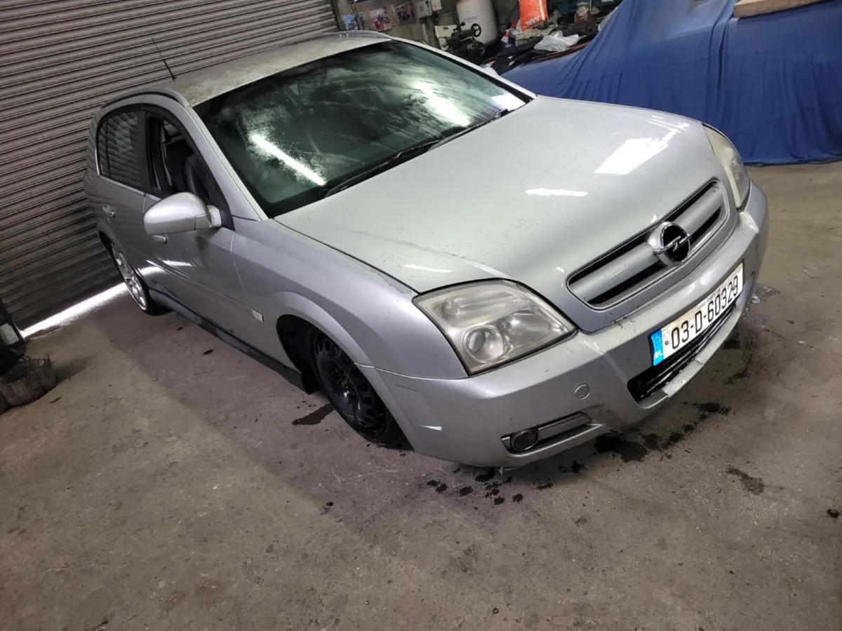 Rare...Opel Signum 2.0 Turbo Petrol - Image 4