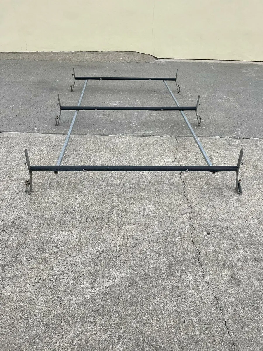 Roof rack - Image 2