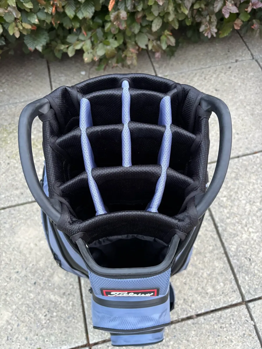 Titleist Golf Bag - Image 2