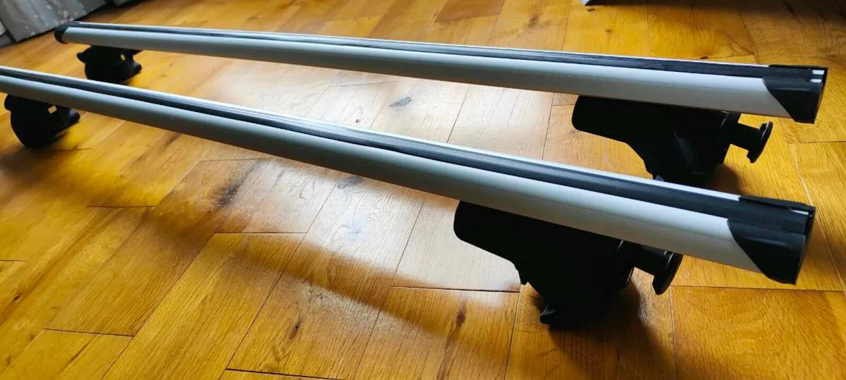 G3 Easy System Aluminum Roof Bars - Image 1