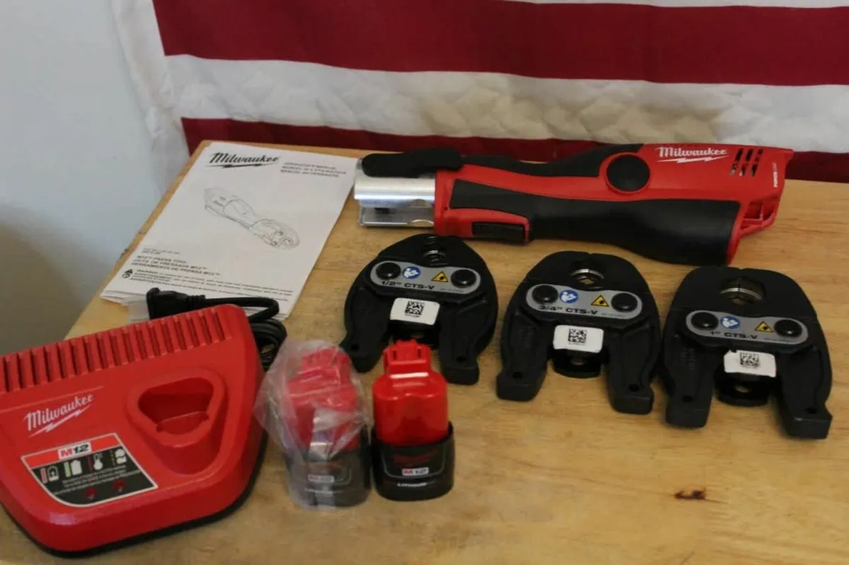 Milwaukee M12 FORCE LOGIC Press Tool Kit - Image 1
