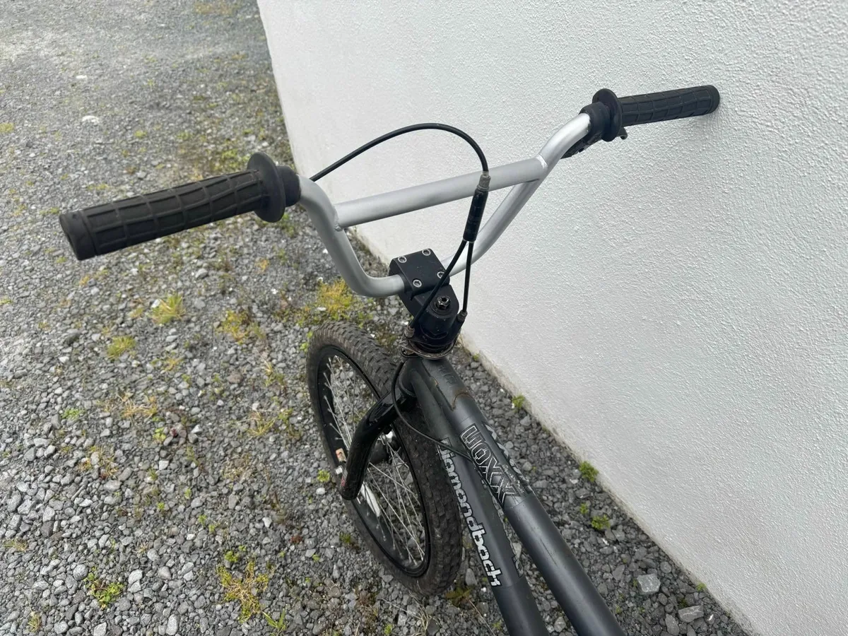 BMX bike - Image 2