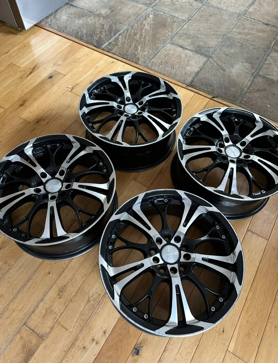 4 x  Alloy Wheels Dare  Ghost - Image 1