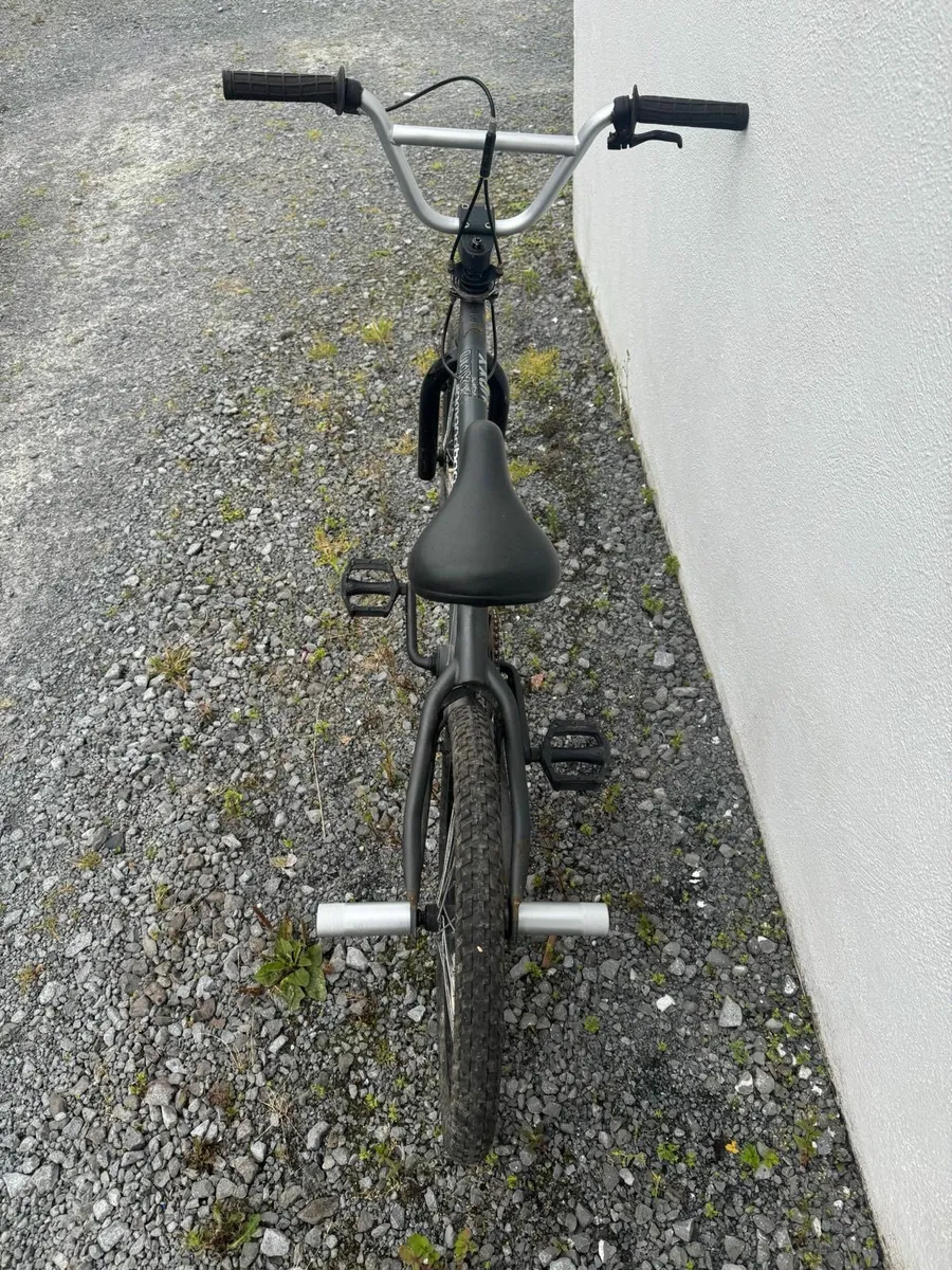 BMX bike - Image 4