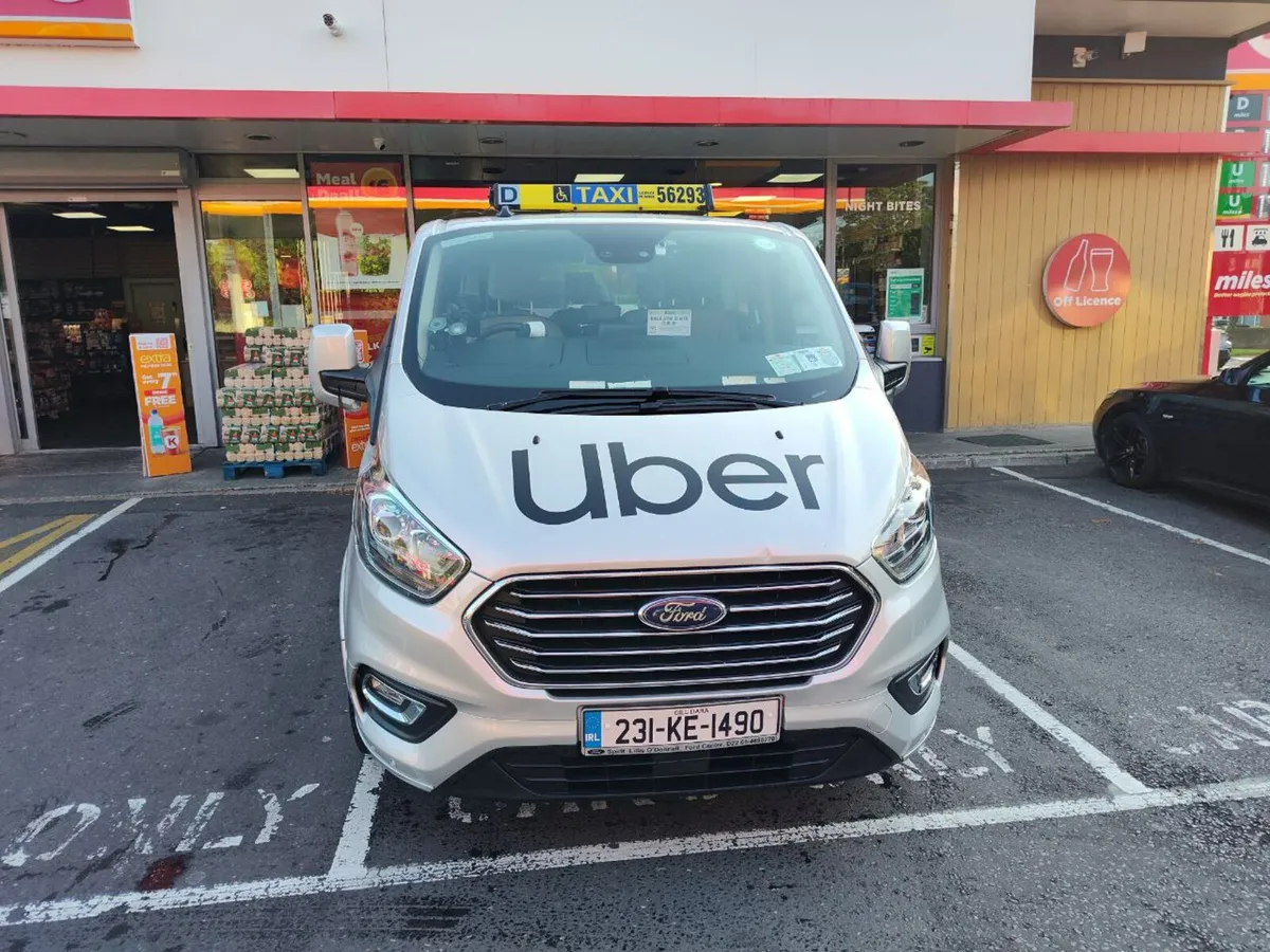 FORD TOURNEO 2023 WHEELCHAIR ACCESSIBLE - Image 3