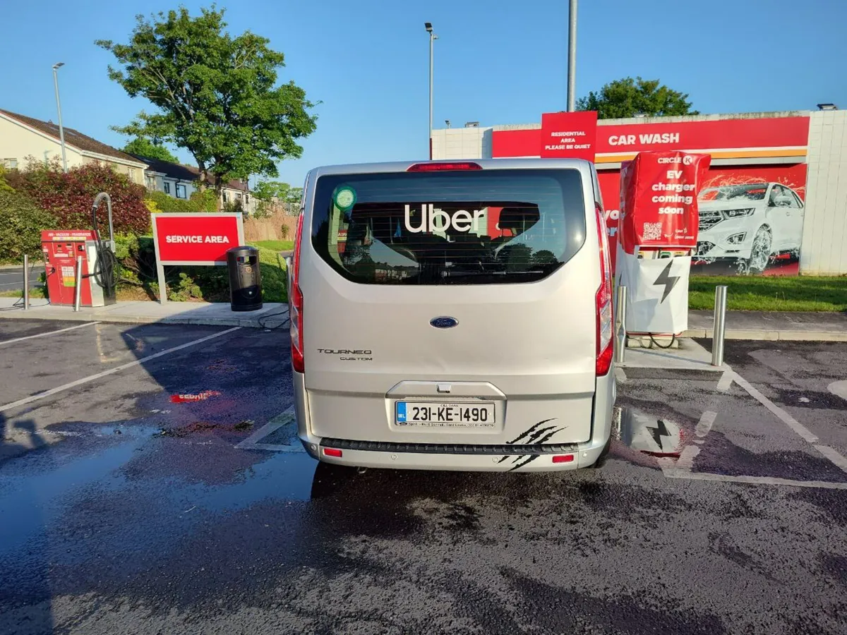 FORD TOURNEO 2023 WHEELCHAIR ACCESSIBLE - Image 2