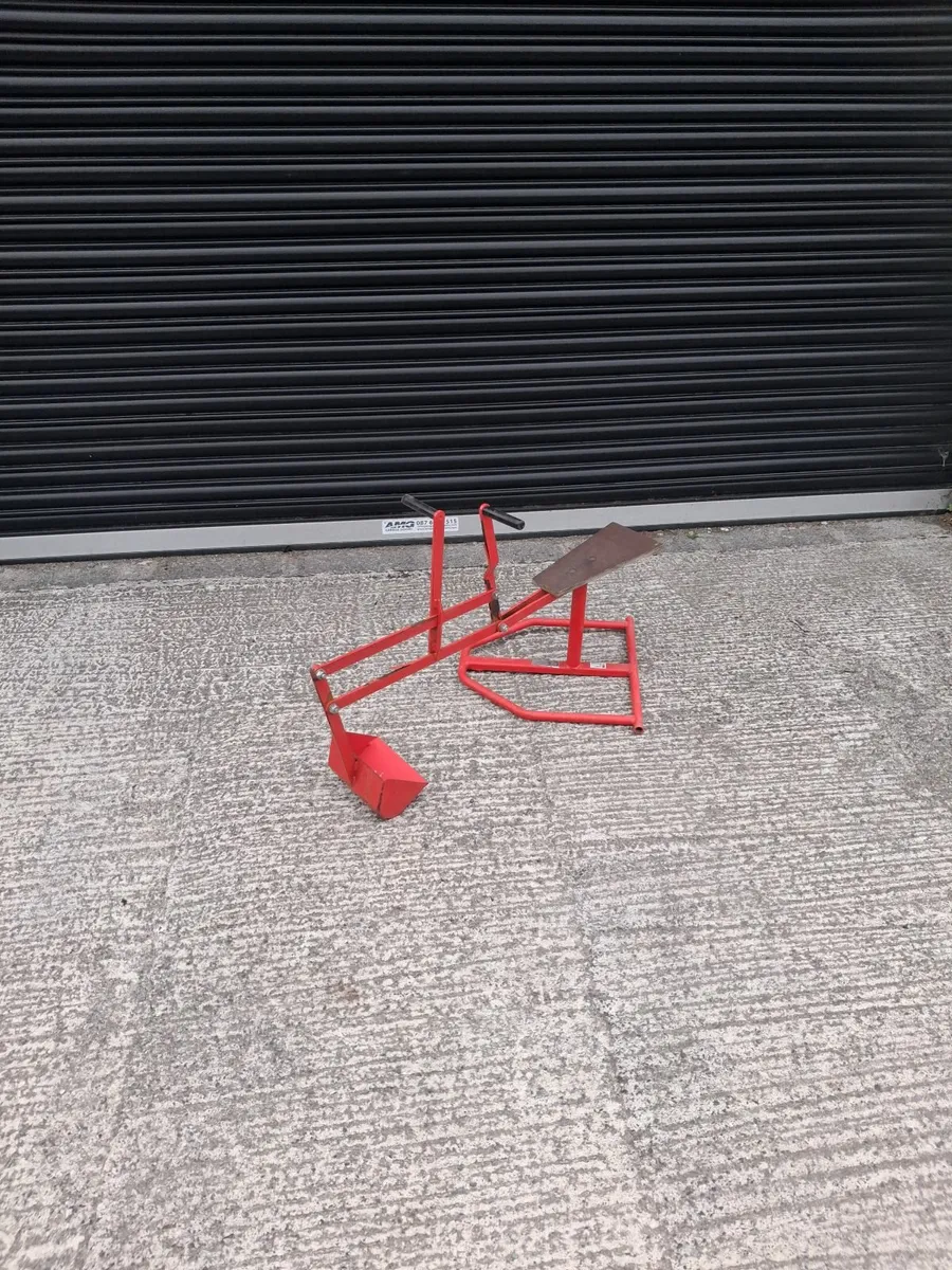 Mini Digger - Image 3