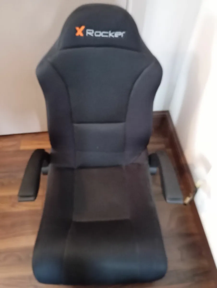 Gaming Chair - Image 1