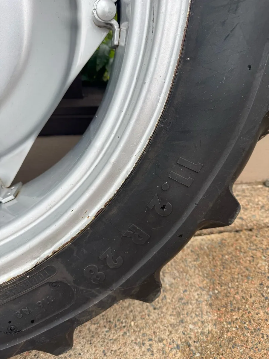 Set of 11.2 28 tyre and rims - Image 4