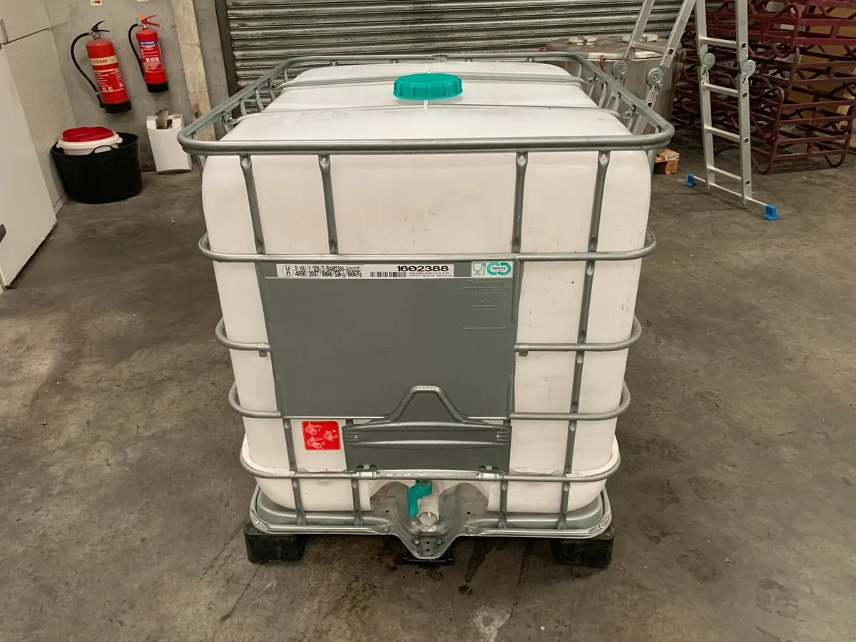 IBC tanks 1,000L and 500L - Image 1