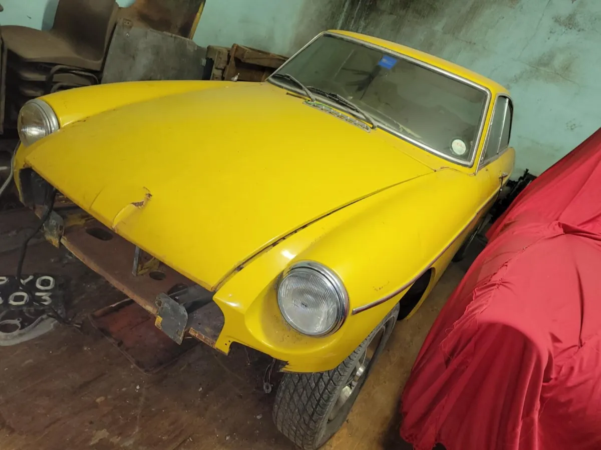 1974 MGB GT V8 3500cc - Image 4
