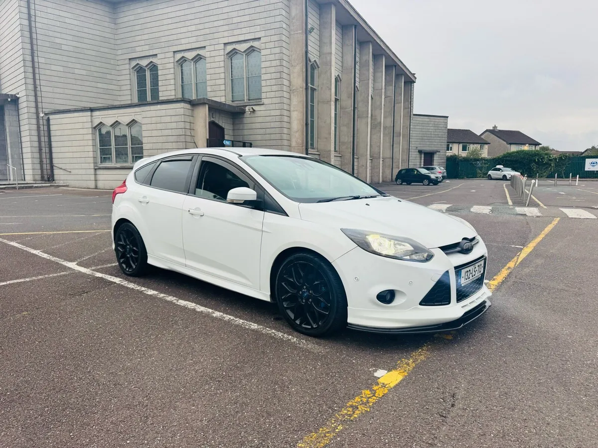 Ford Focus 1.0 Petrol HUGE SPEC - Image 2