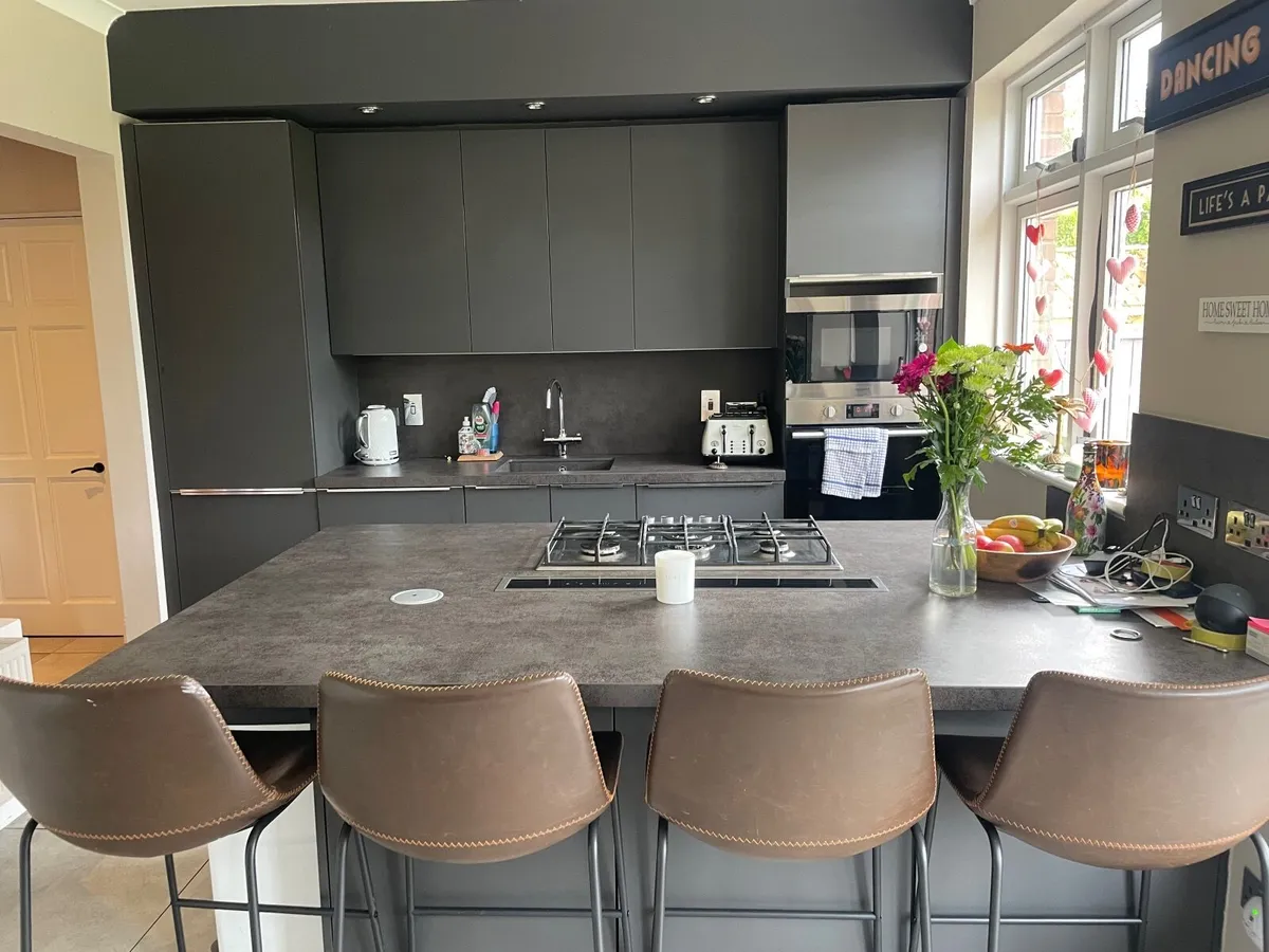 Kitchen - Image 2