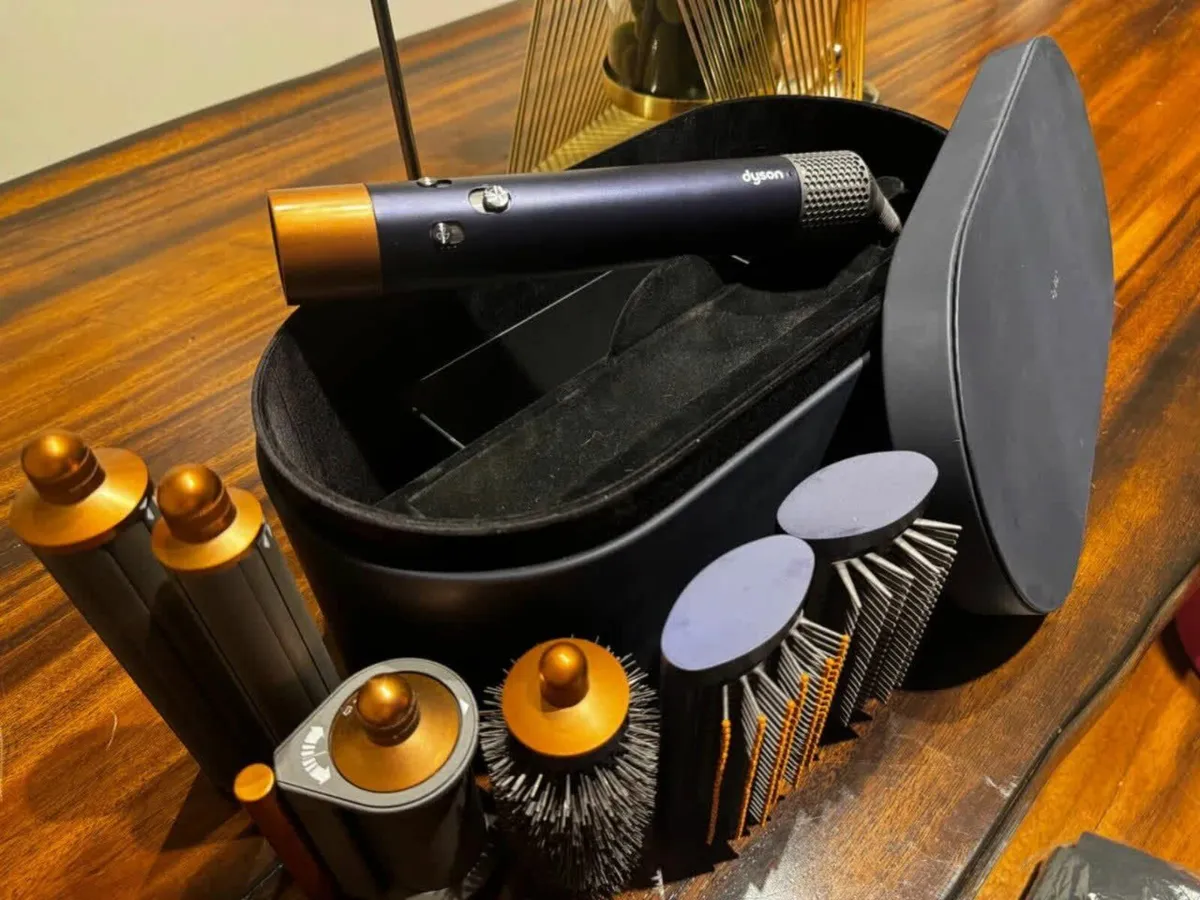 Dyson Airwrap Styler Complete Edition - Image 2