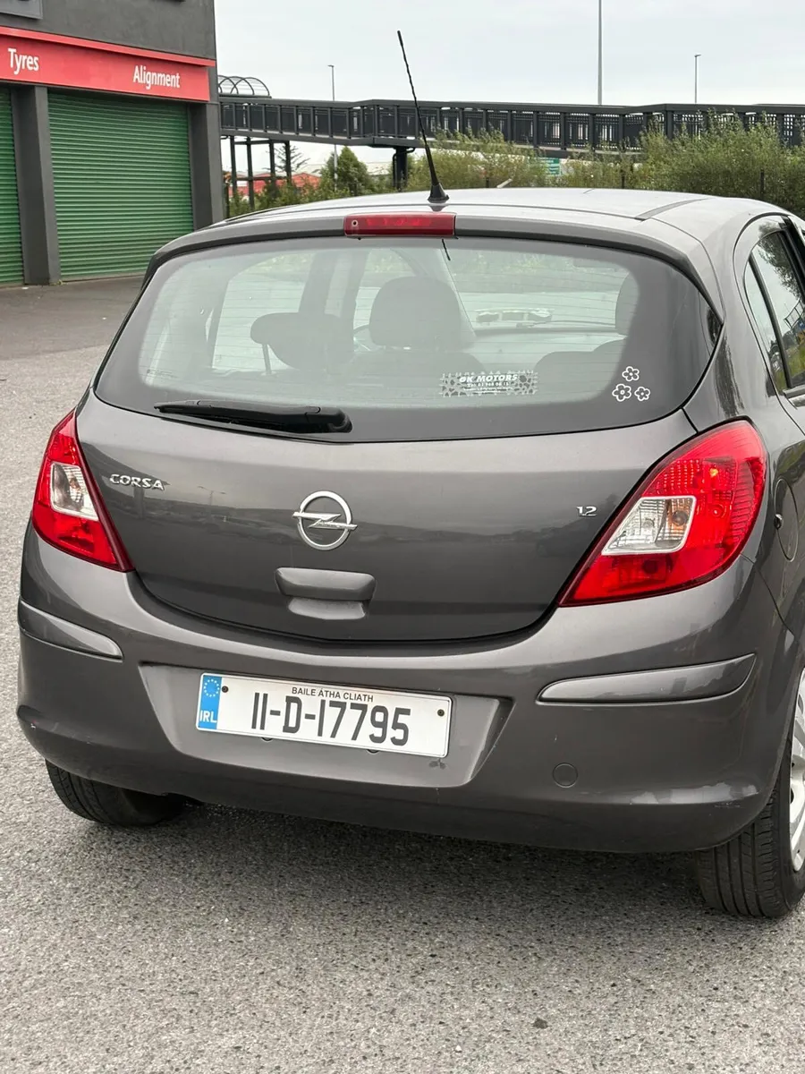 Opel Corsa 2011 - Image 2