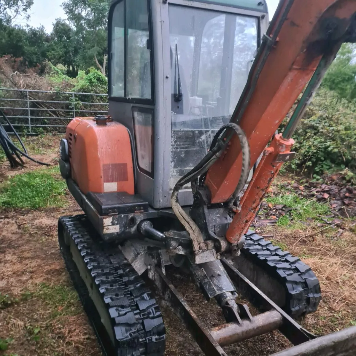 Hitachi zx30 - Image 4