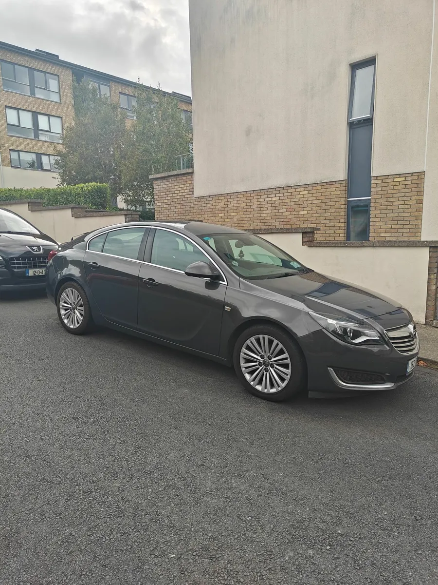 Opel Insignia 2015 - Image 1